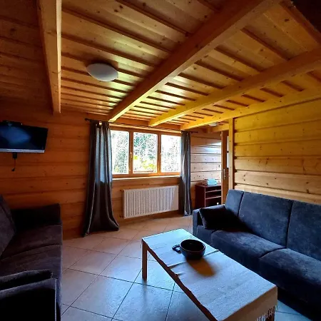 Hotel Chata U Wozniaka *